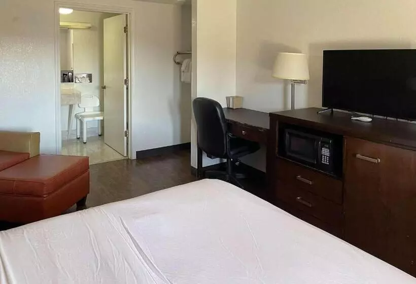 Standard-huone King-vuode, Motel 6 Fancy Gap Va