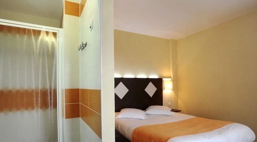 Номер Superior, The Originals City, Hôtel Des Arènes, Saintes