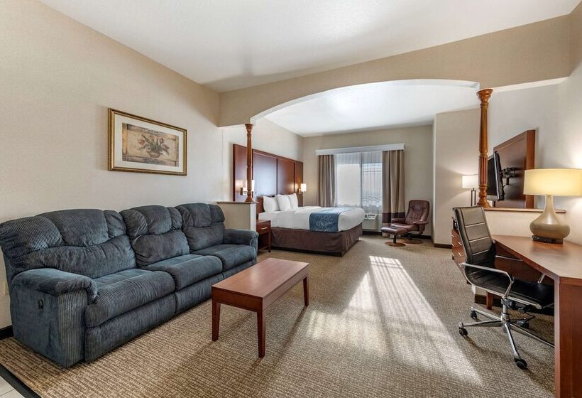 جناح, Comfort Suites