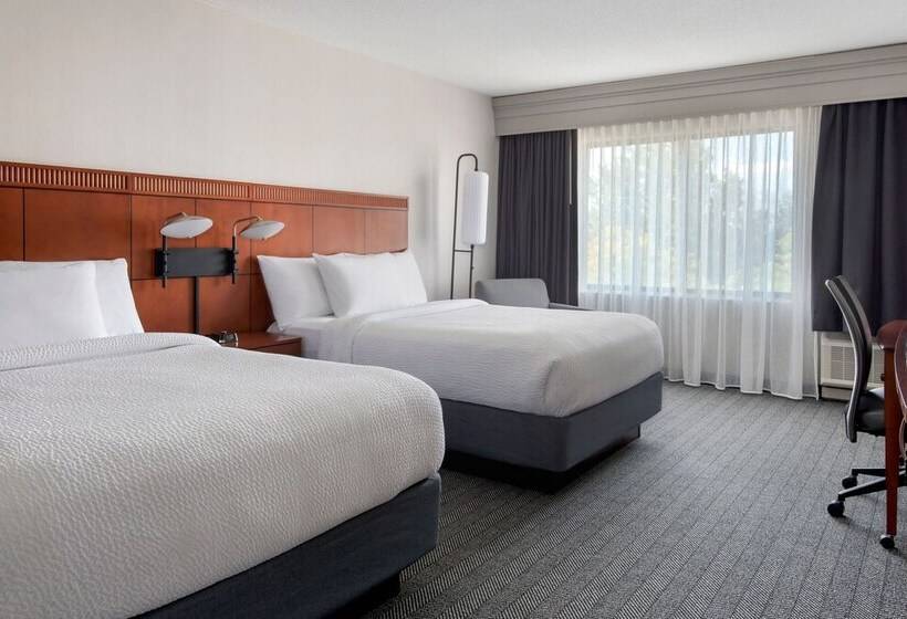 חדר סטנדרט שתי מיטות זוגיות, Courtyard Philadelphia Plymouth Meeting