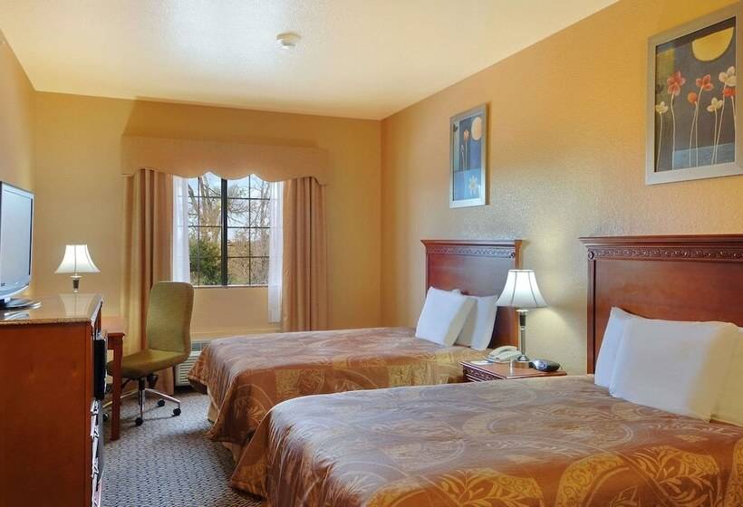 غرفه قياسيه سريرين مزدوجين, Quality Inn & Suites Mcalester On Hwy 69 & 270