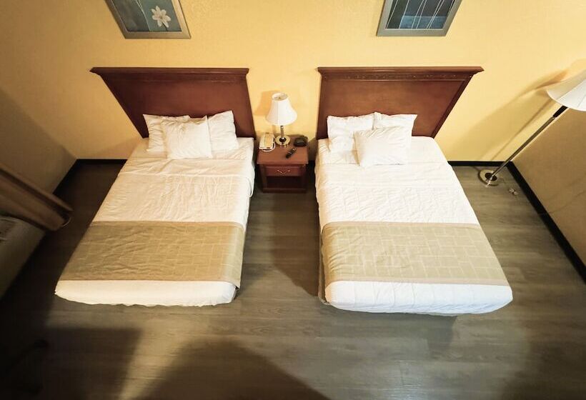 غرفه قياسيه سريرين مزدوجين, Quality Inn & Suites Mcalester On Hwy 69 & 270