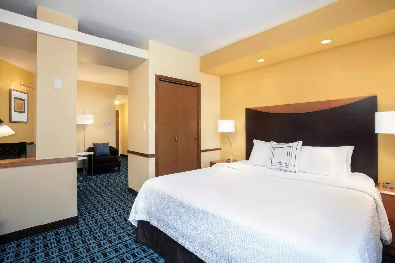 Standard-studio King-vuode, Fairfield Inn And Suites By Marriott Lakeland Plant City