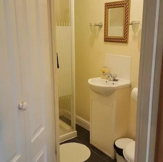 エコノミールーム, Fairhaven Guest Accommodation