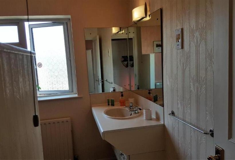 家庭间, Fairhaven Guest Accommodation