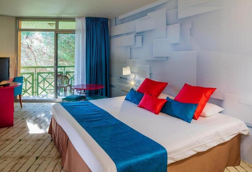 Номер Стандарт Вид на Сад, Garrigae Domaine De L Esterel   Piscine & Spa Cinq Mondes
