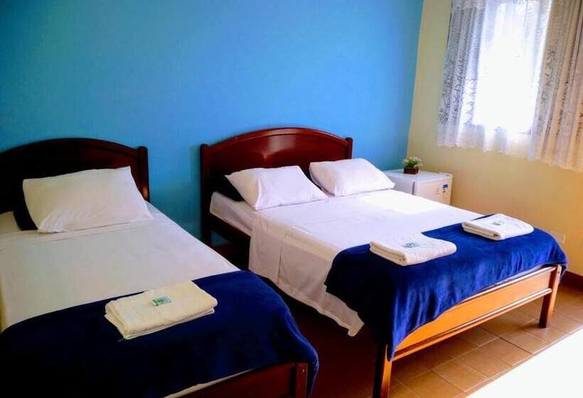 חדר סטנדרט לשלושה, Pousada Garoupas