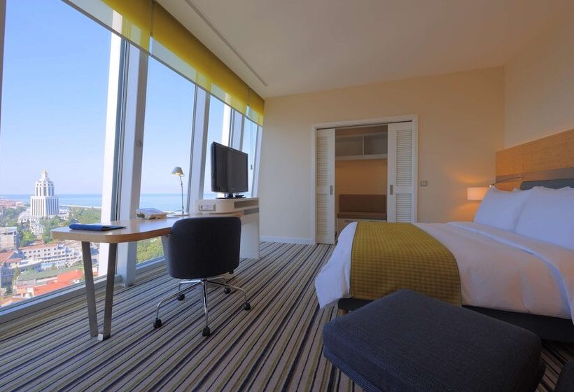 Standard Room, Radisson Blu Hotel Batumi