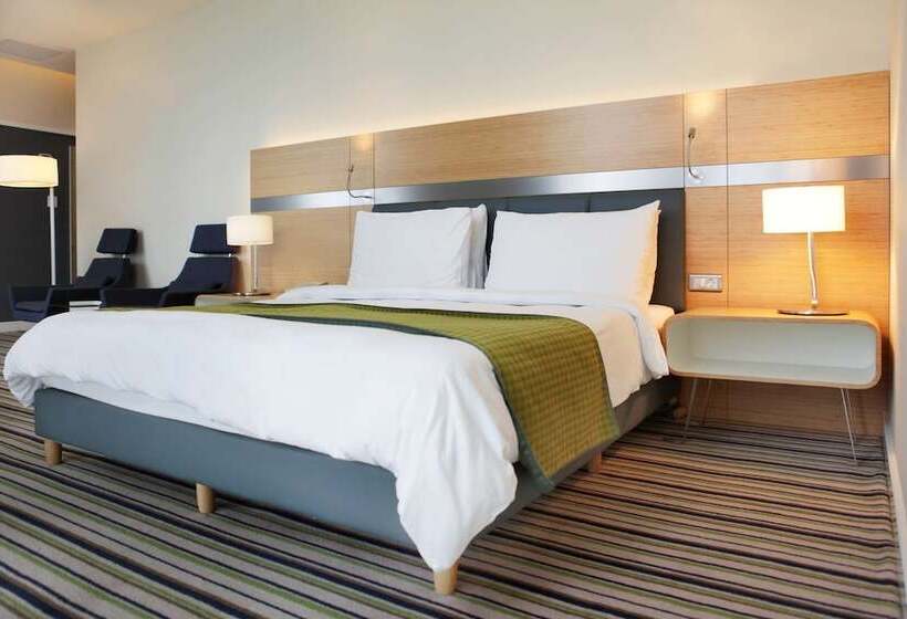 Standard Room, Radisson Blu Hotel Batumi