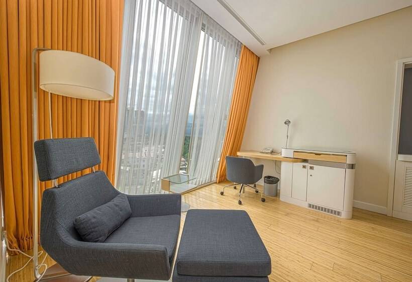 Family Room, Radisson Blu Hotel Batumi