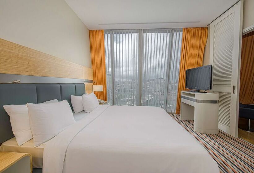 Family Room, Radisson Blu Hotel Batumi