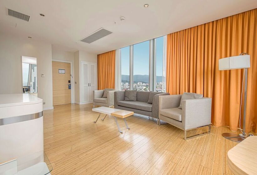 Family Suite, Radisson Blu Hotel Batumi