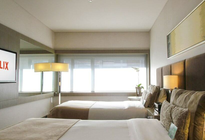 استودیوی لوکس, Recoleta Grand