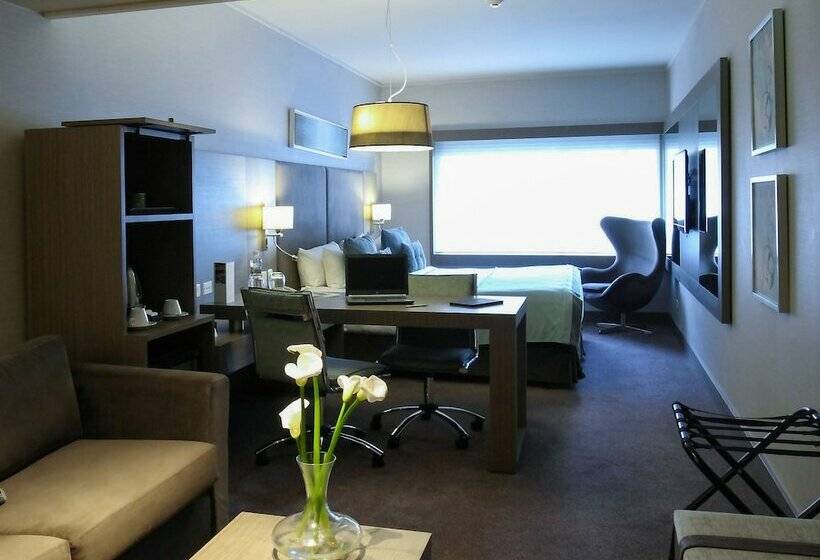 سوییت لوکس, Recoleta Grand