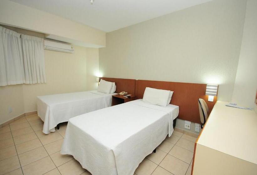 高级大房间, Riviera