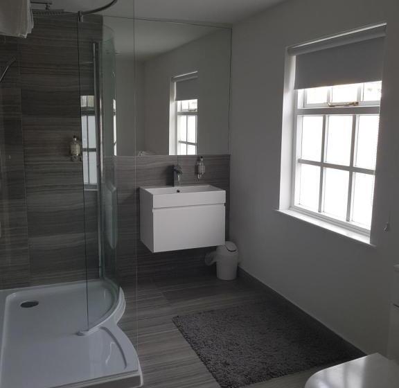 غرفة قياسية, The Angel Inn