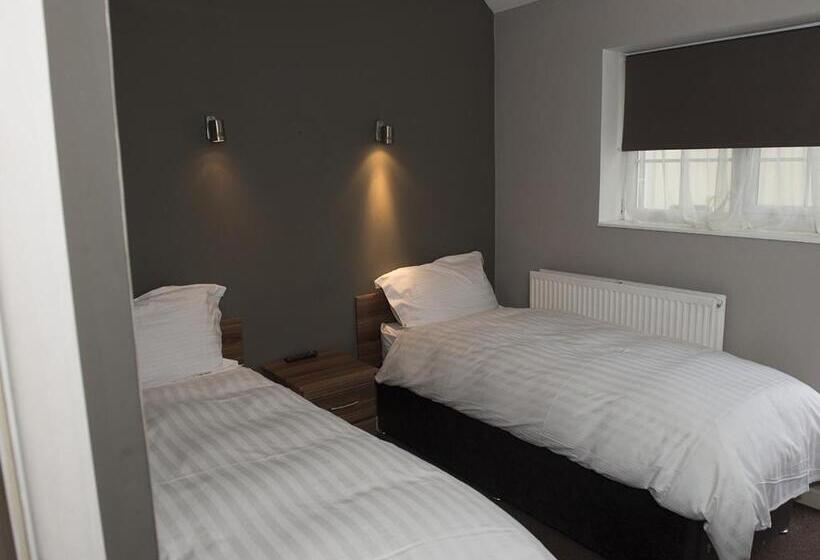 غرفة قياسية, The Queens Head