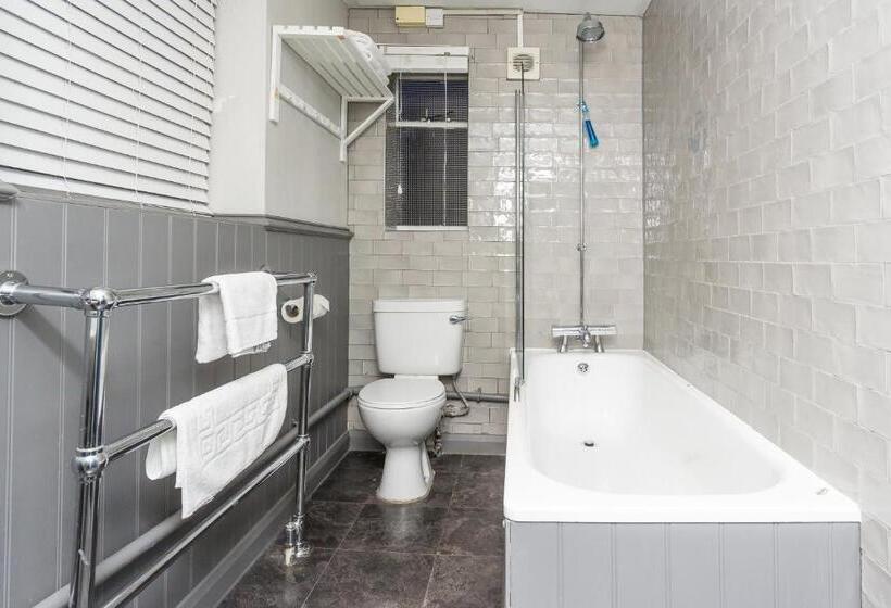 اتاق استاندارد یک نفره, White Hart, Newmarket By Marston's Inns