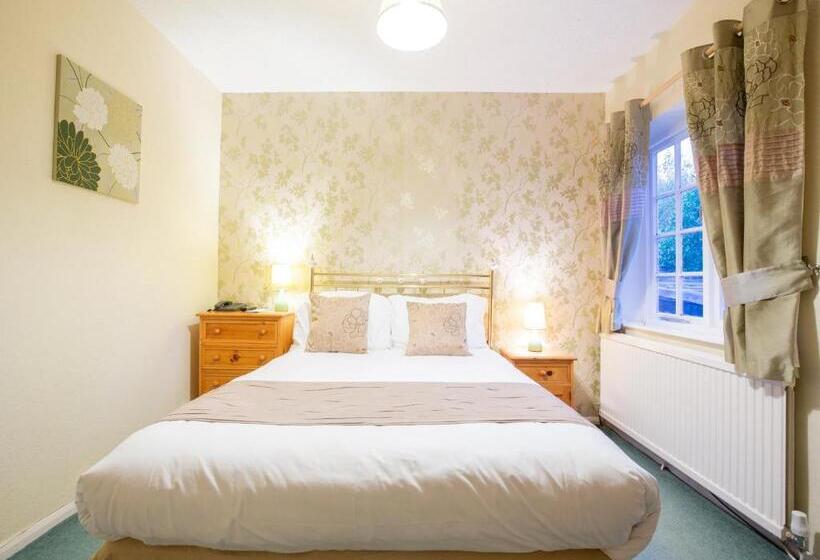 Номер Стандарт, Wincham Hall