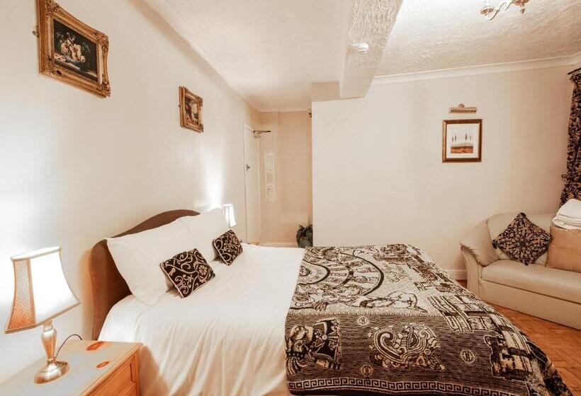 Номер Superior, Wincham Hall