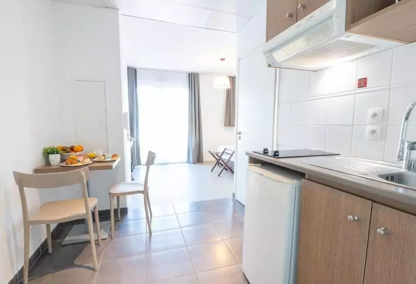 استودیوی استاندارد, Comfort Aparthotel Cannes Mandelieu