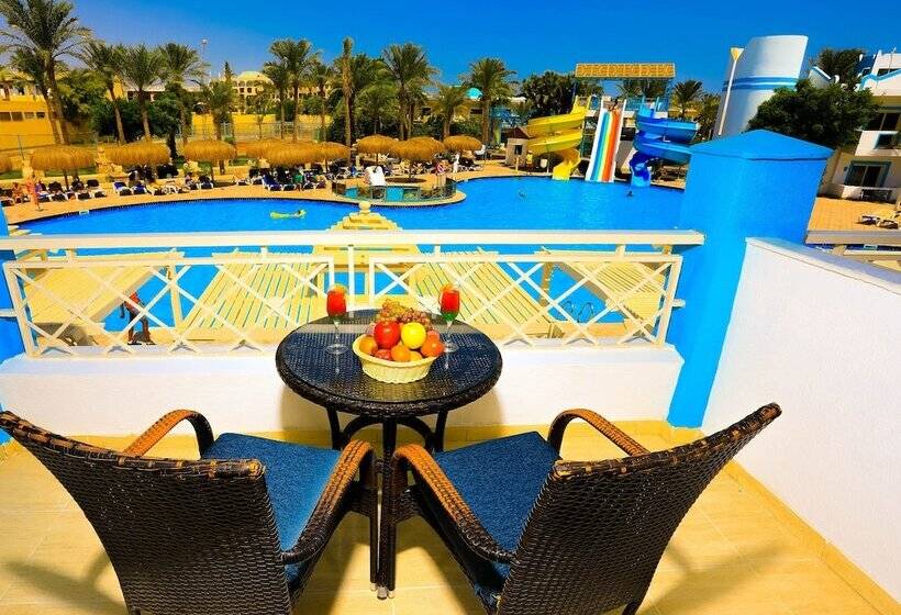 Standard Room Garden View, Mirage Bay Resort & Aqua Park