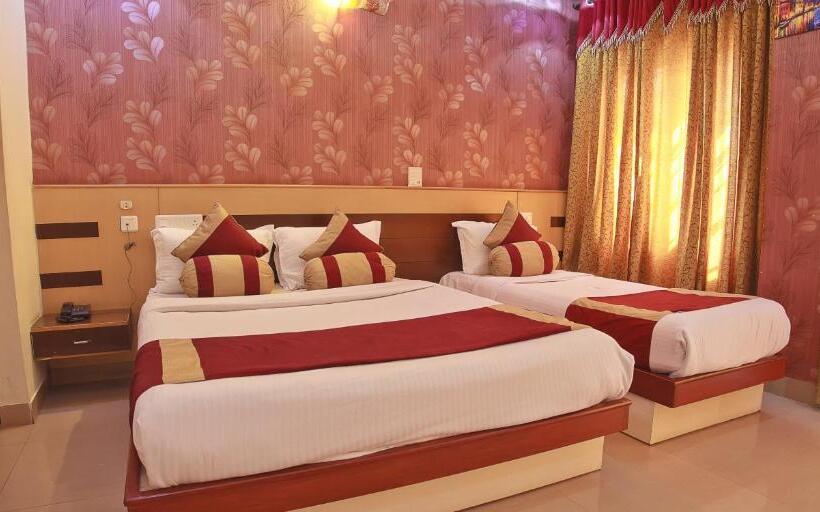 Superior Vierpersoonskamer, Aishwarya Residency