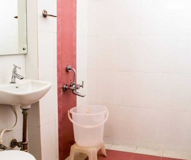 Classic Kamer, Aishwarya Residency