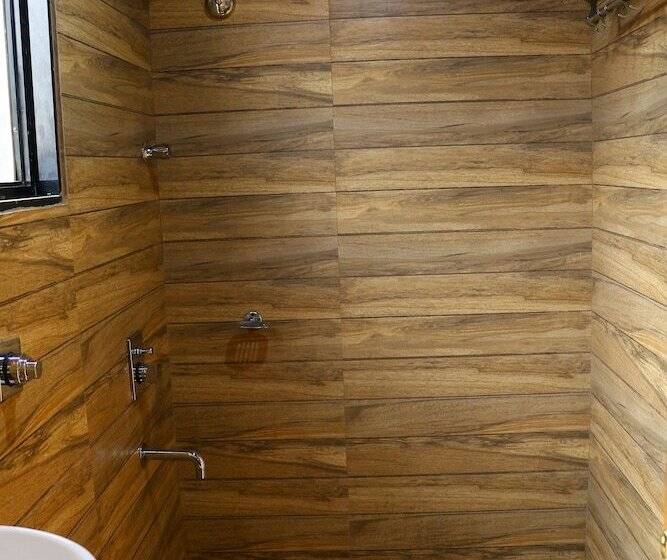 חדר דלוקס, Alka Residency