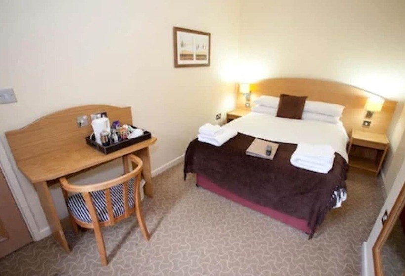 غرفة قياسية, Avon Causeway