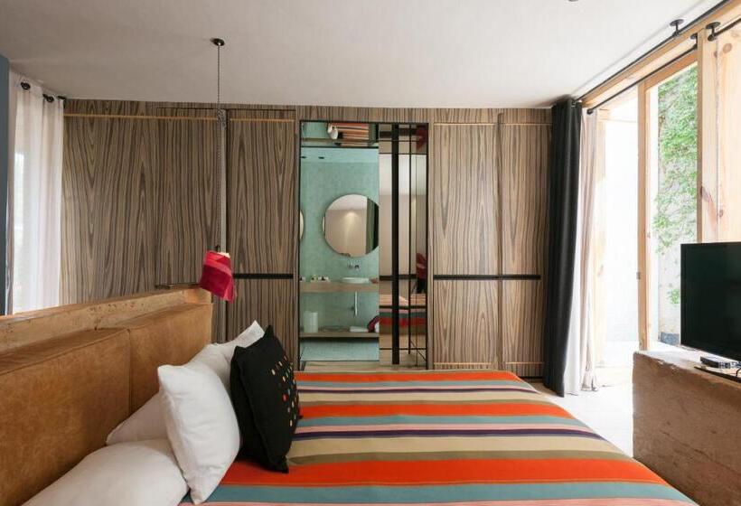 이그제큐티브 스위트, Bo