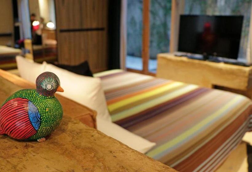 이그제큐티브 스위트, Bo