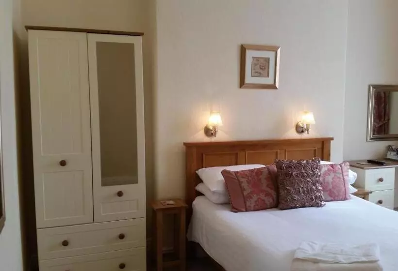 اتاق استاندارد در طبقه همکف, Britannia Guest House