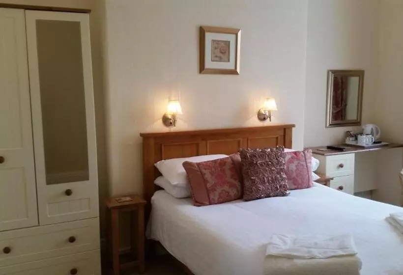 اتاق استاندارد در طبقه همکف, Britannia Guest House