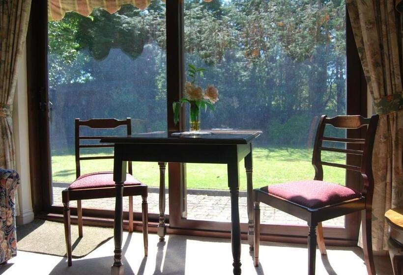 סוויטה דלוקס, Cotswold House