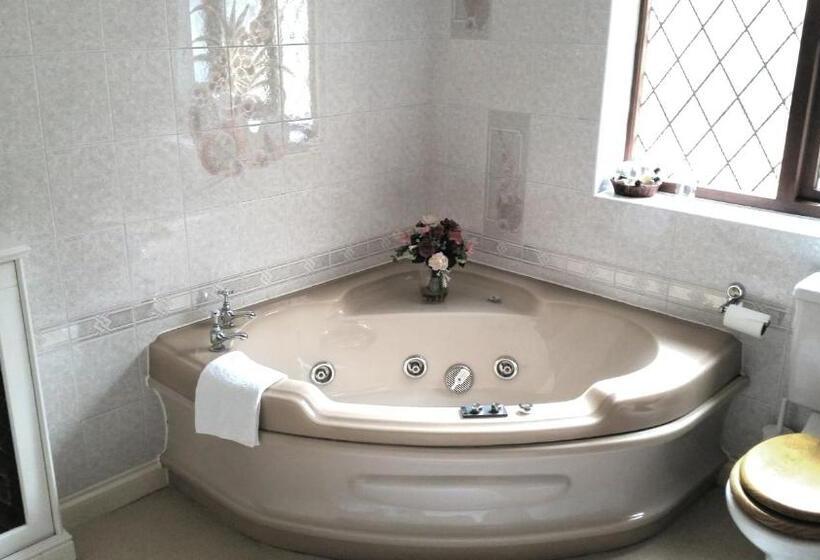 Люкс Повышенной Комфортности, Cotswold House