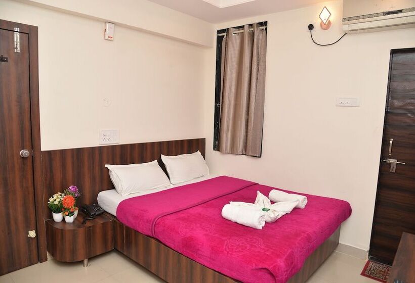 Номер Deluxe, Disha Palace