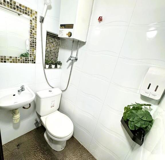 اتاق لوکس, New International Guest House