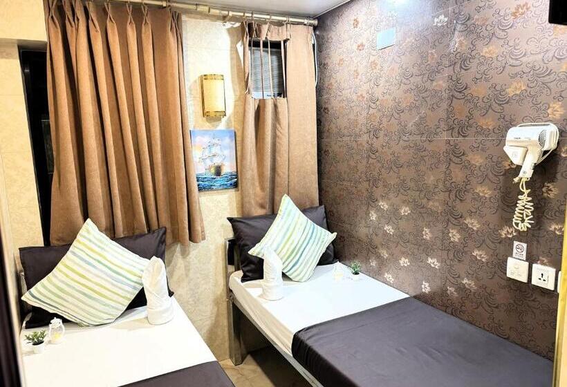 اتاق لوکس, New International Guest House