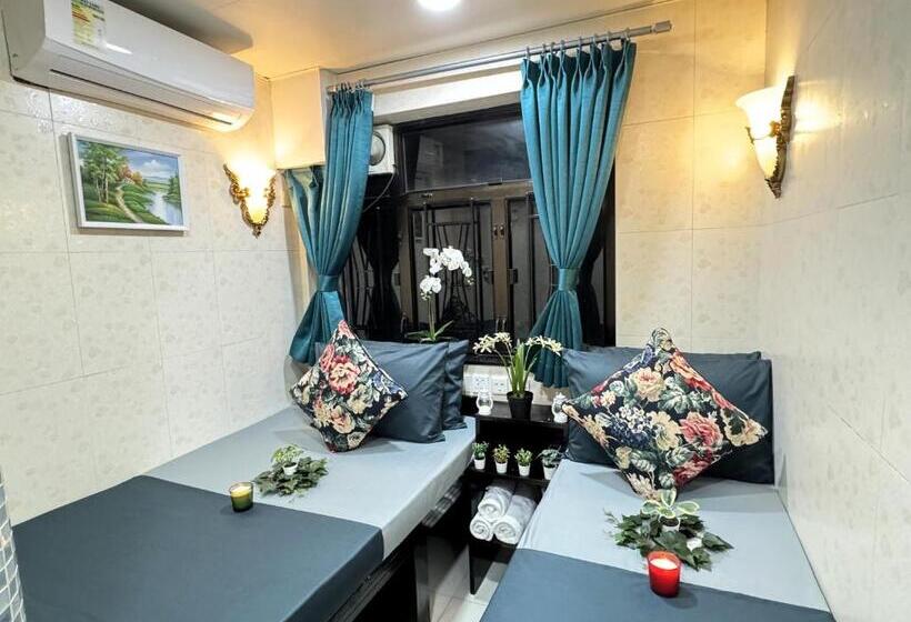 اتاق لوکس سه تخته, New International Guest House