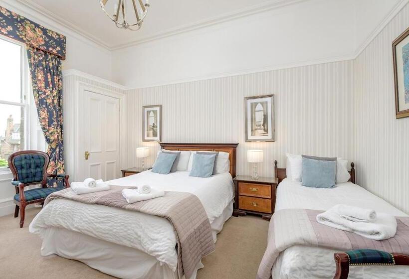 标准三人间, No 45