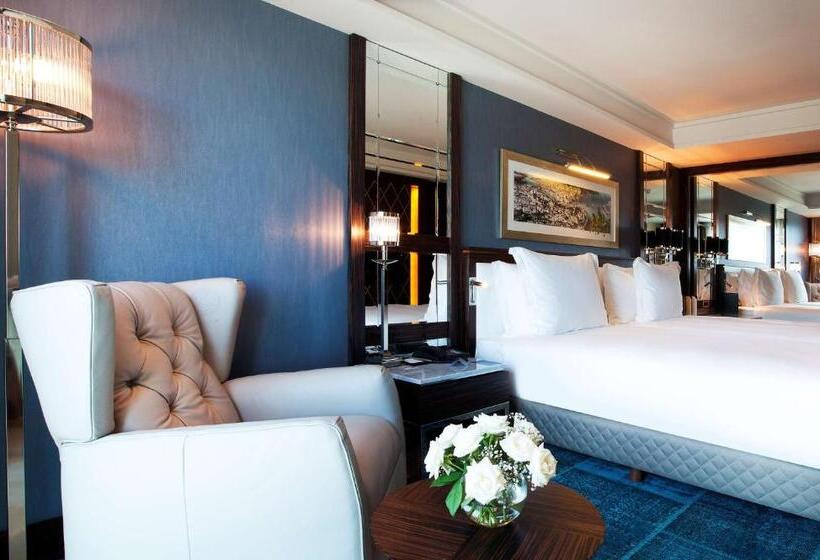اتاق سوپریور با چشمانداز, Radisson Blu Hotel Istanbul Pera