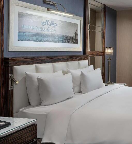 اتاق اجرایی با مشاهده, Radisson Blu Hotel Istanbul Pera