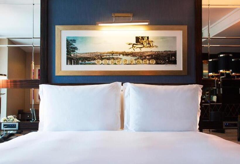 اتاق اجرایی, Radisson Blu Hotel Istanbul Pera