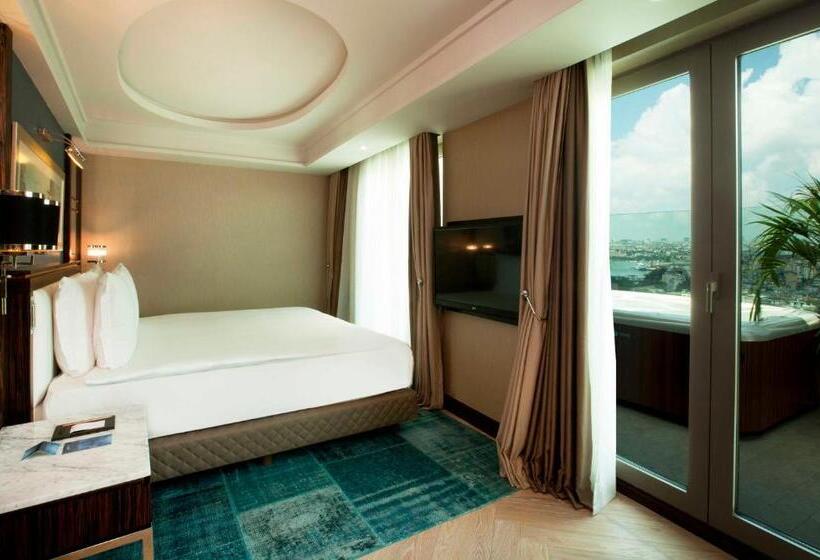 سوئیت با چشمانداز, Radisson Blu Hotel Istanbul Pera