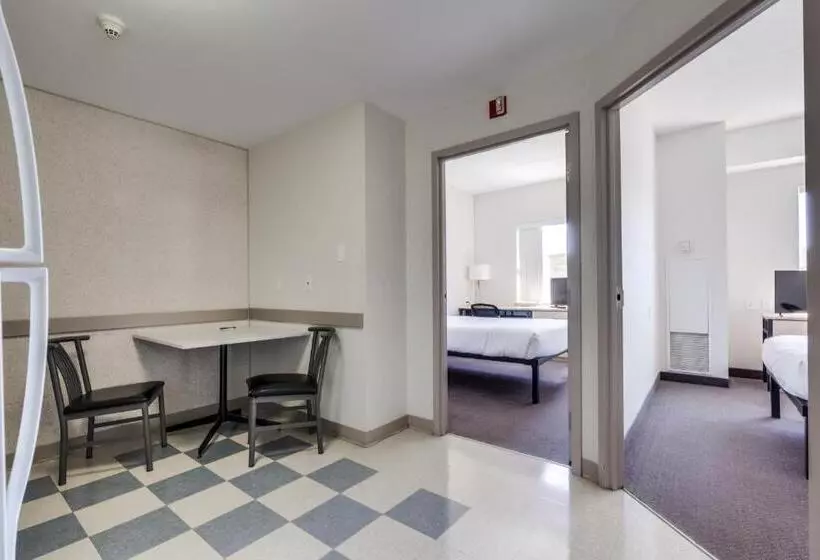 سوئیت 2 خوابه, Residence & Conference Centre  Niagaraonthelake