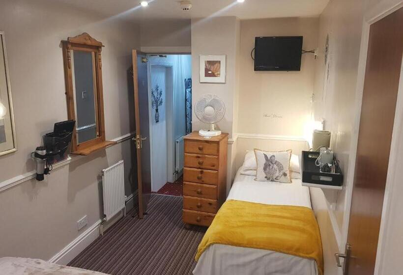 Семейный Номер, Rock Dene