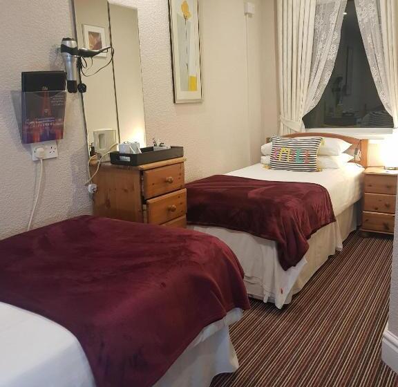 Номер Стандарт Трехместный, Rock Dene