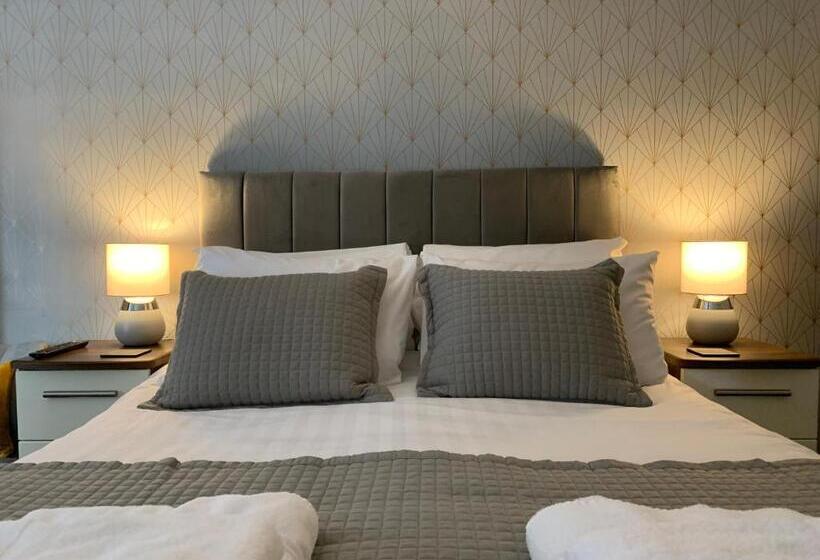 חדר סטנדרט, The Headlands