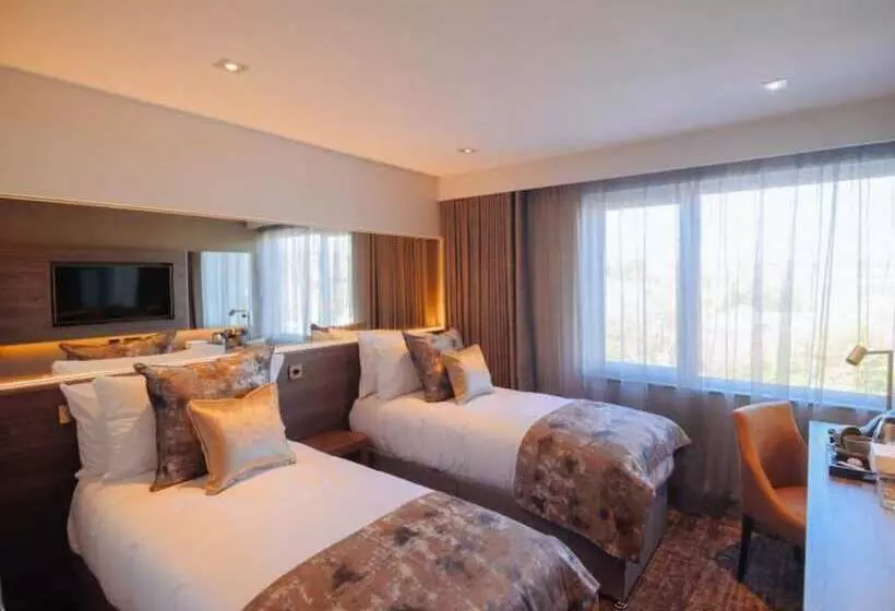 اتاق استاندارد, The Redhurst Hotel Glasgow